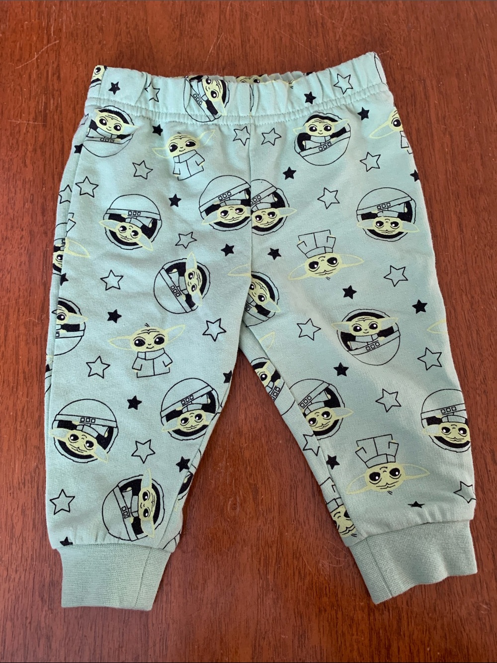 🍊5/$25 Star Wars Green Baby Yoda Jogger Pants size 6m